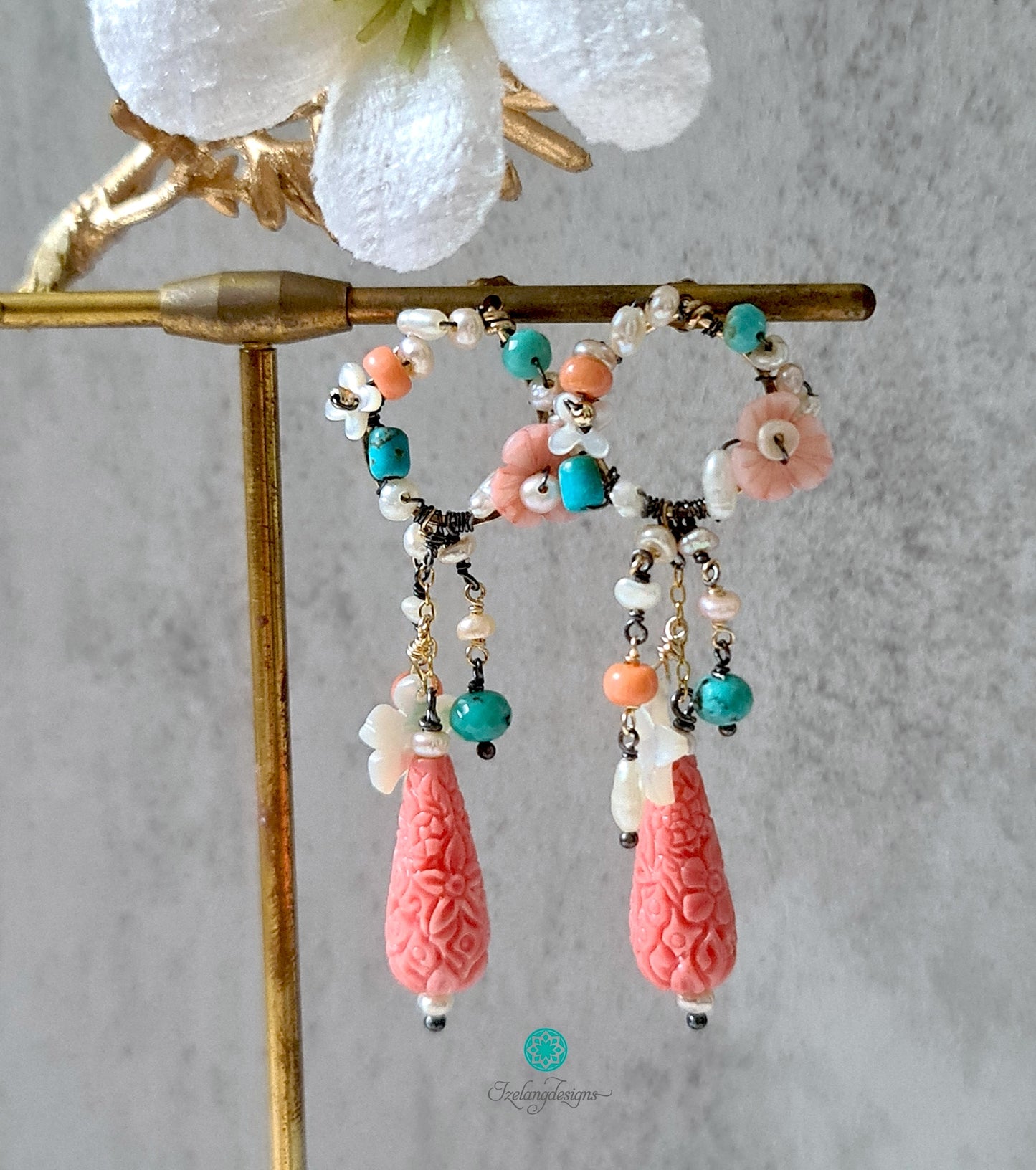 Circular Stud Dangling Mixed Metal Coral Earring-EG444