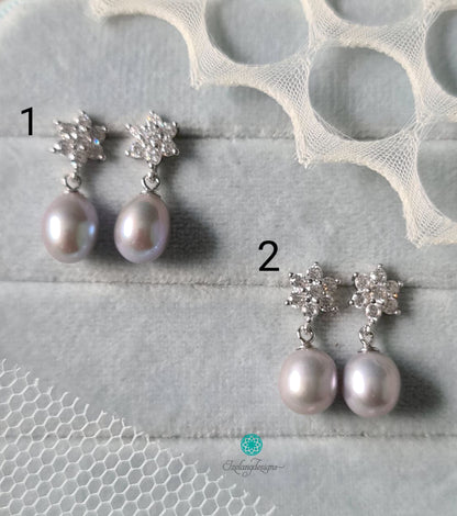 Grey Freshwater Pearl Snowflake Stud Earring-EGM126