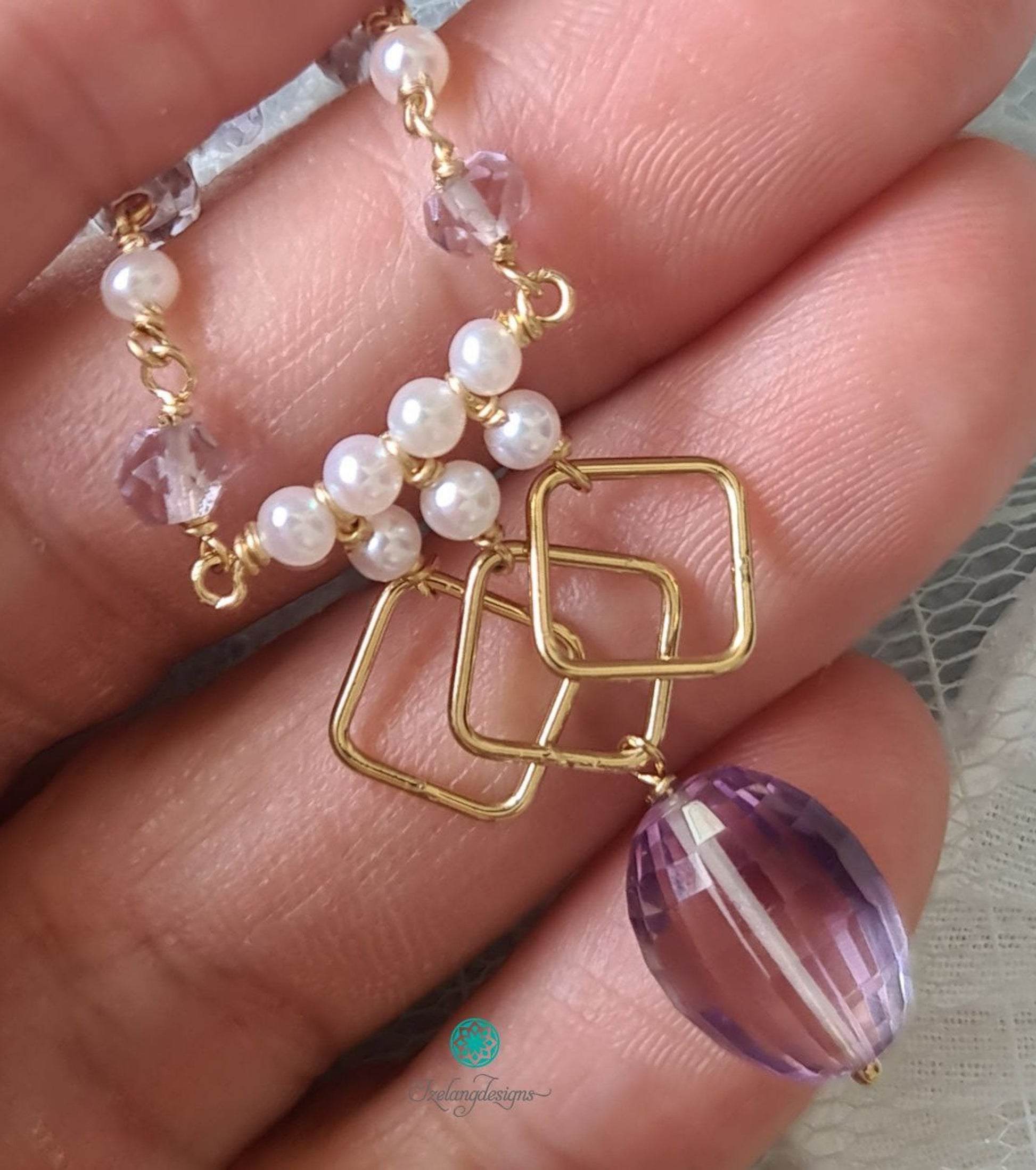 Trio Diamond Shaped Pink Amethyst Frame Necklace-NE366