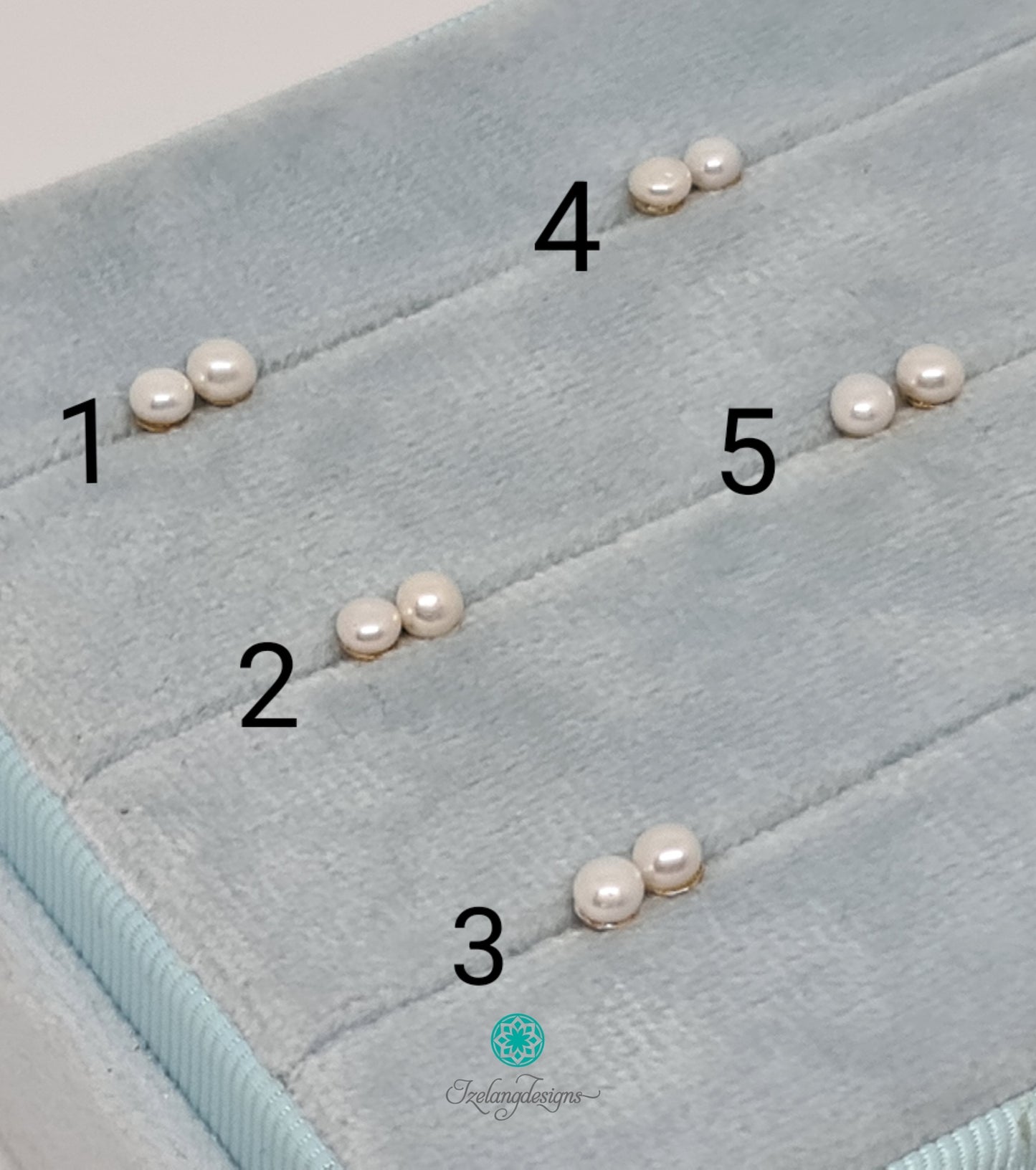 3mm White AAA Freshwater Pearls Button-EGM015