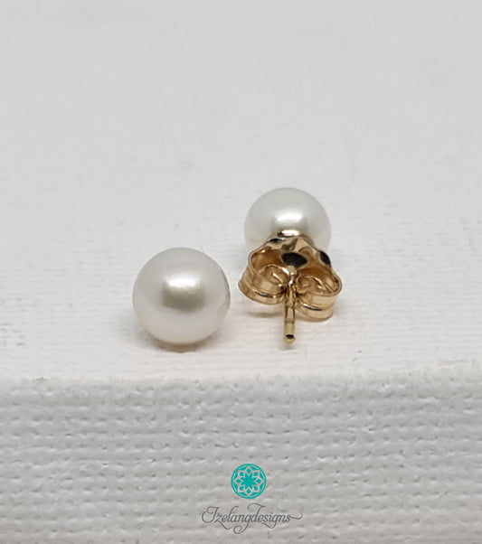 5-5.5mm White Akoya Round Pearl Stud Earring-EGM060