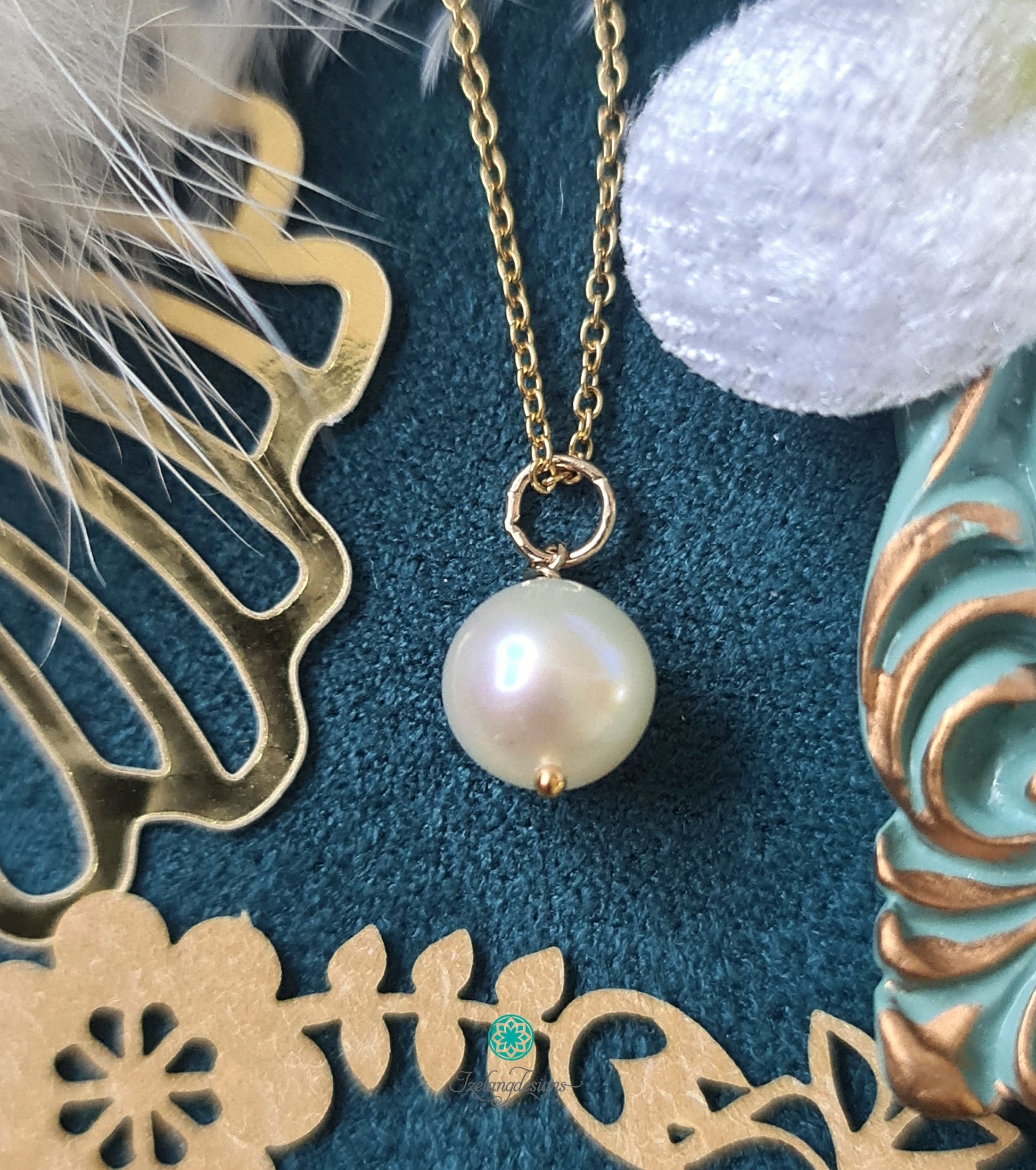 White Freshwater Pearl Pendant Necklace with 14KGF Chain-NE316